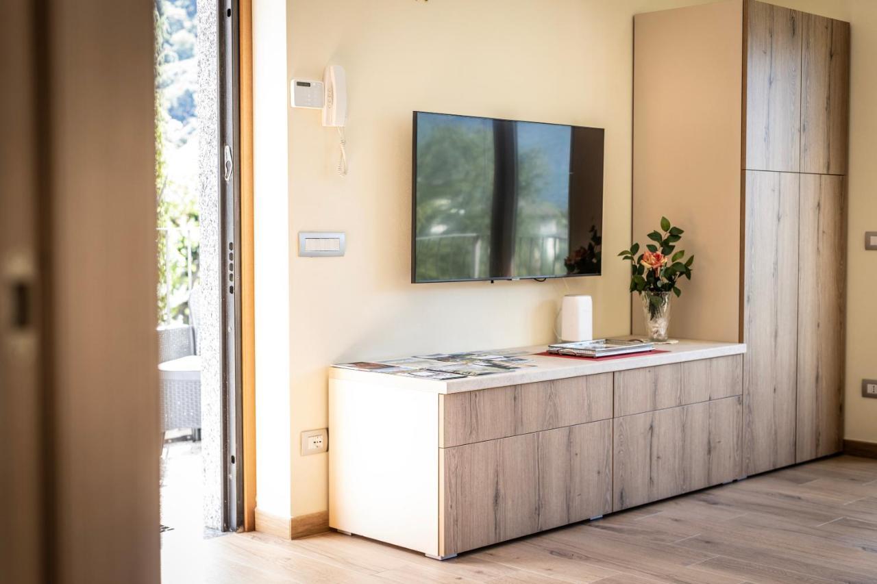 La Casa Sul Fiume Aparthotel Киавена Екстериор снимка