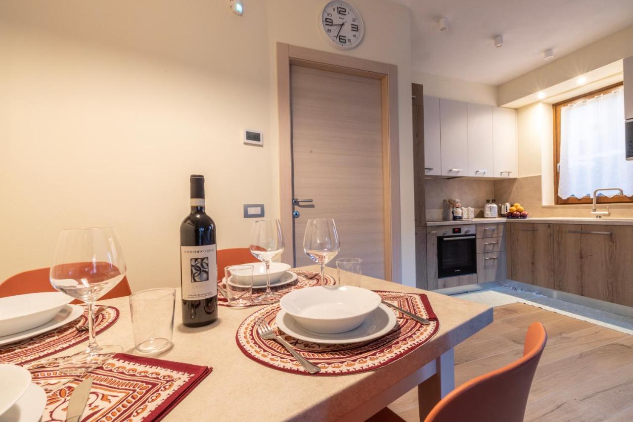La Casa Sul Fiume Aparthotel Киавена Екстериор снимка